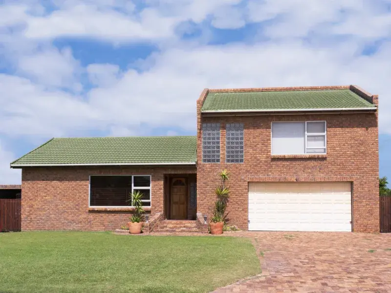 Garage Door Repair project by StAlbertGaragedoors.ca in St. Albert, AB